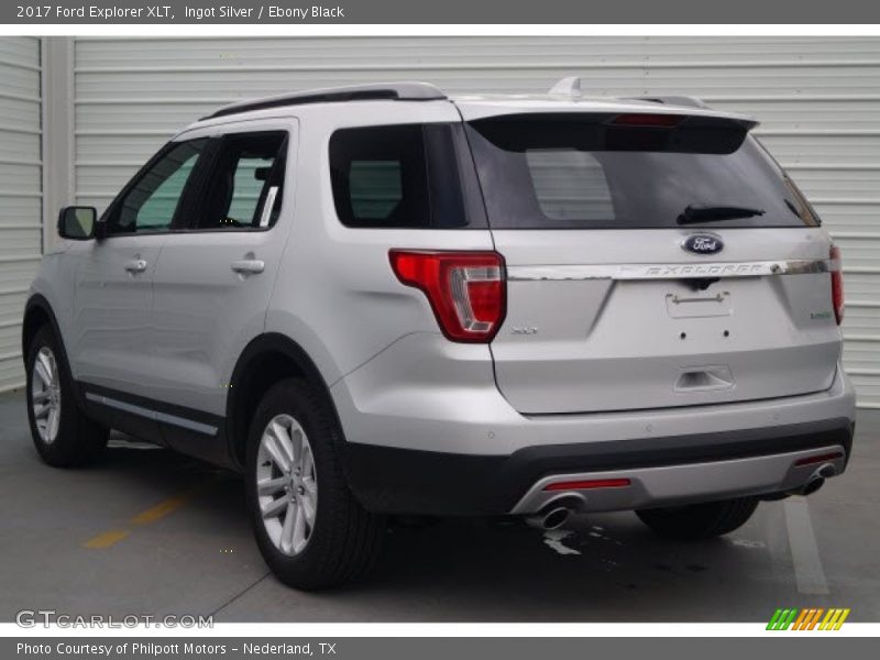 Ingot Silver / Ebony Black 2017 Ford Explorer XLT