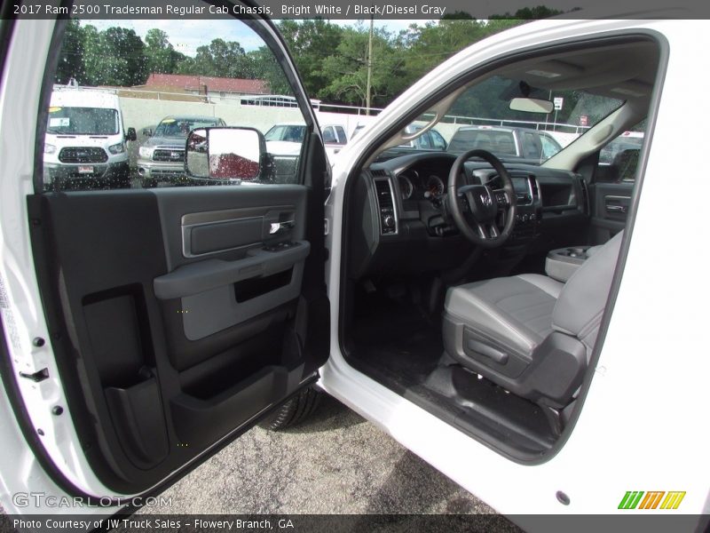 Bright White / Black/Diesel Gray 2017 Ram 2500 Tradesman Regular Cab Chassis