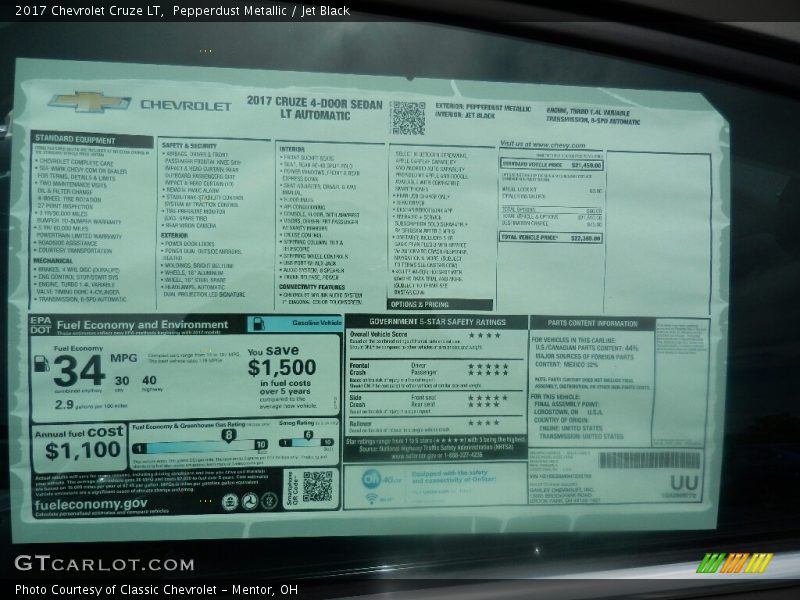 Pepperdust Metallic / Jet Black 2017 Chevrolet Cruze LT