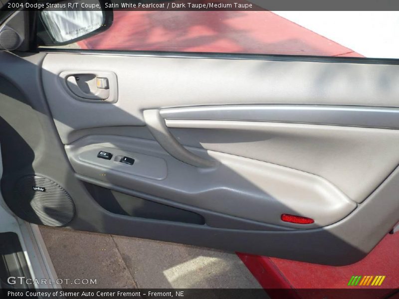 Satin White Pearlcoat / Dark Taupe/Medium Taupe 2004 Dodge Stratus R/T Coupe