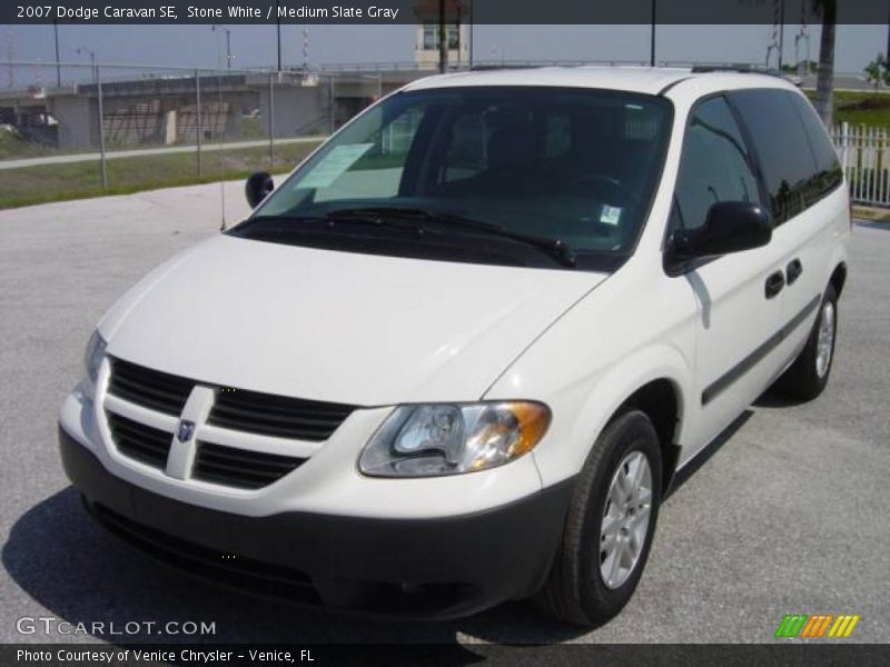 Stone White / Medium Slate Gray 2007 Dodge Caravan SE