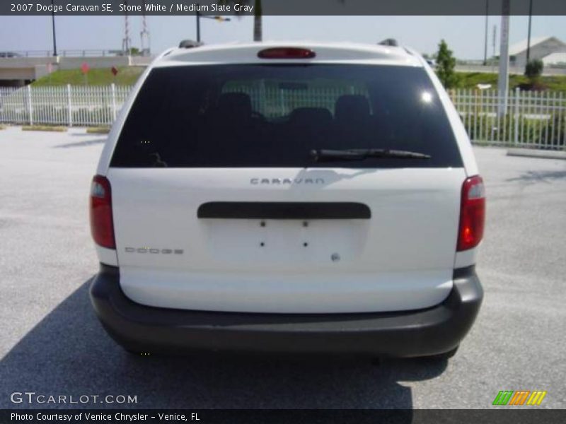 Stone White / Medium Slate Gray 2007 Dodge Caravan SE