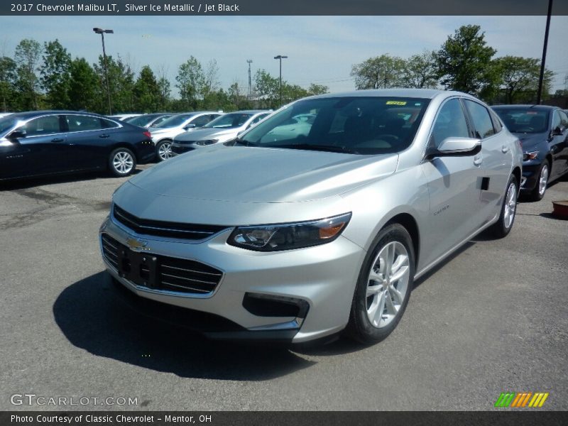 Silver Ice Metallic / Jet Black 2017 Chevrolet Malibu LT