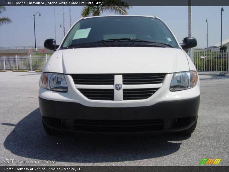 Stone White / Medium Slate Gray 2007 Dodge Caravan SE