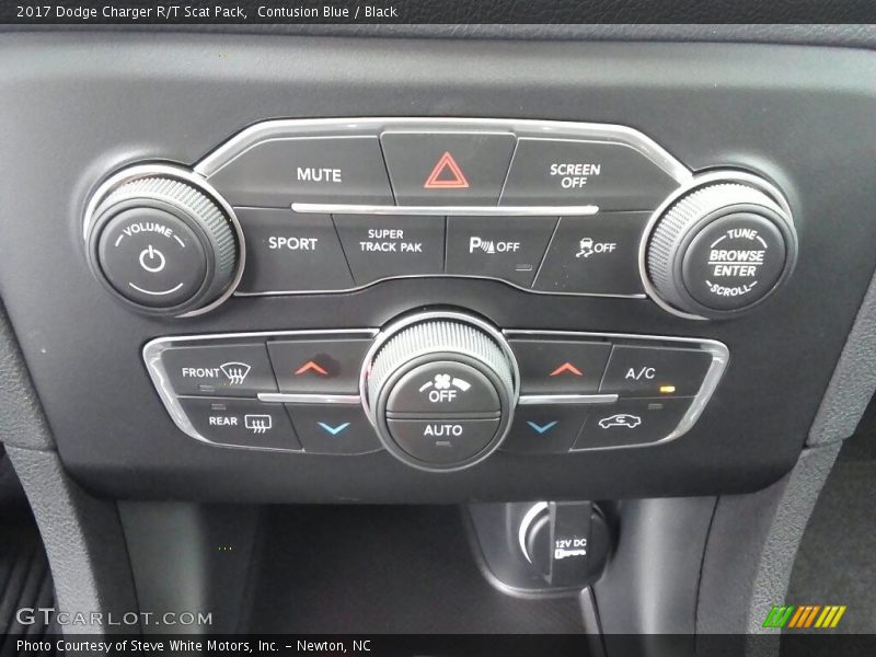 Contusion Blue / Black 2017 Dodge Charger R/T Scat Pack