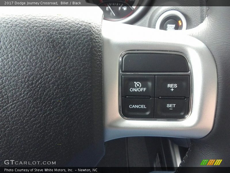 Billet / Black 2017 Dodge Journey Crossroad