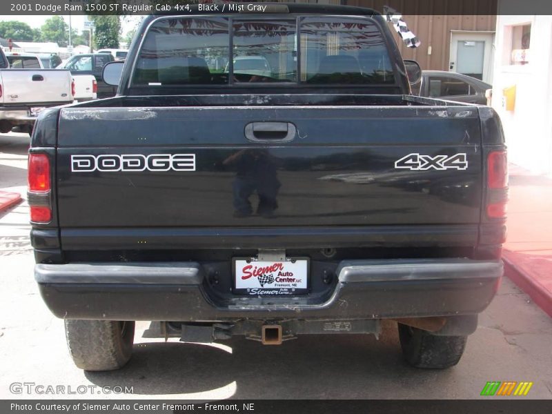 Black / Mist Gray 2001 Dodge Ram 1500 ST Regular Cab 4x4