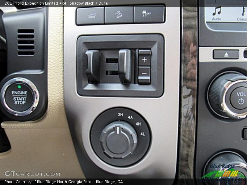 Shadow Black / Dune 2017 Ford Expedition Limited 4x4