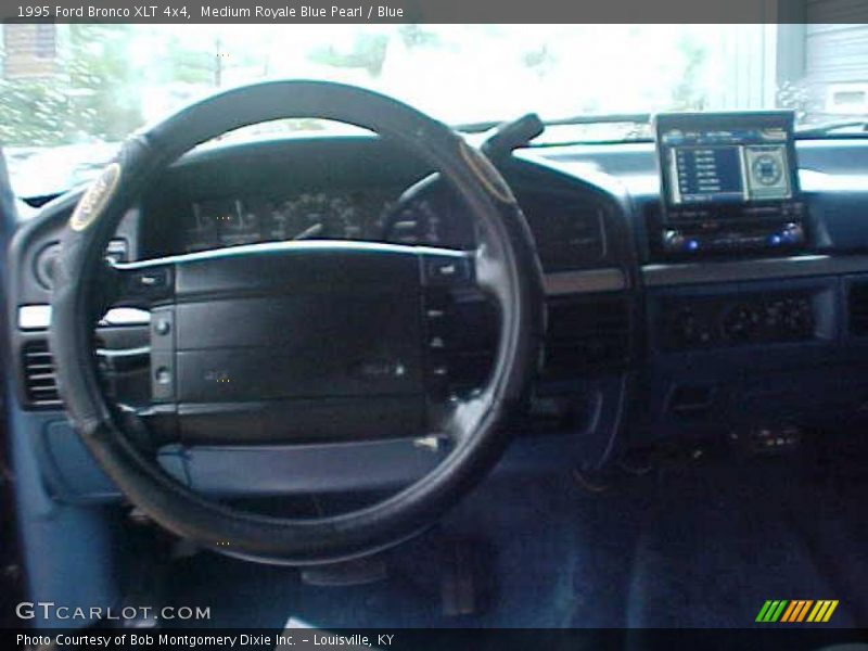 Medium Royale Blue Pearl / Blue 1995 Ford Bronco XLT 4x4