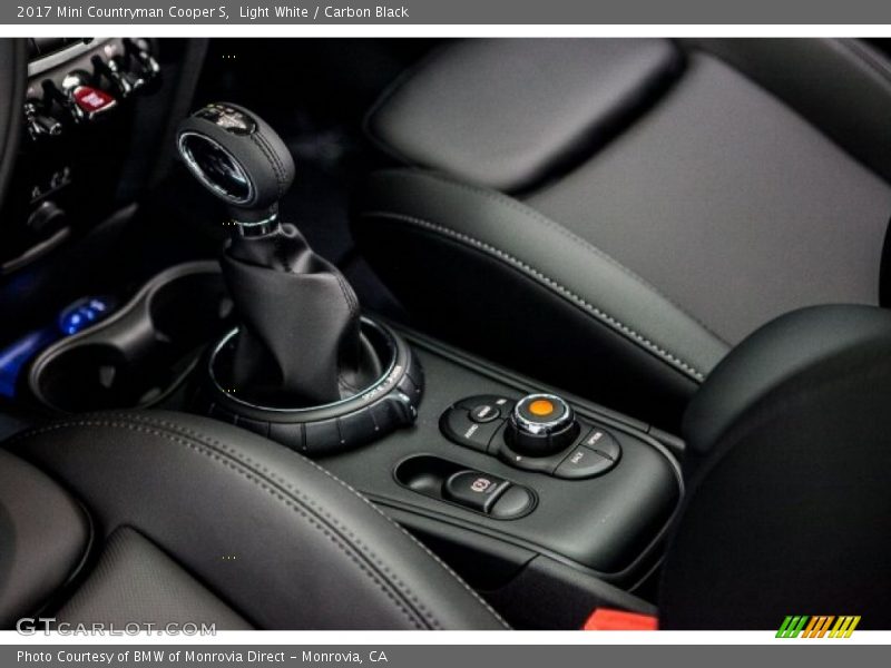 Light White / Carbon Black 2017 Mini Countryman Cooper S