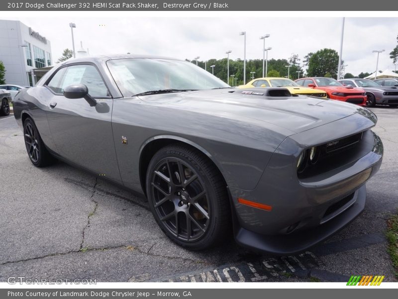 Destroyer Grey / Black 2017 Dodge Challenger 392 HEMI Scat Pack Shaker