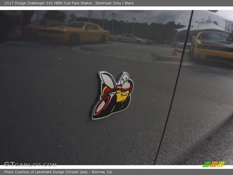 Destroyer Grey / Black 2017 Dodge Challenger 392 HEMI Scat Pack Shaker