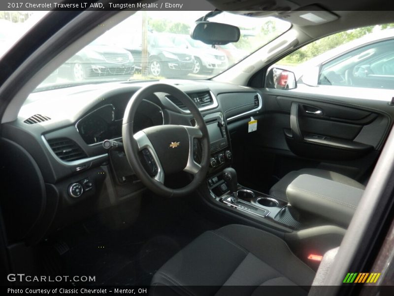 Tungsten Metallic / Ebony 2017 Chevrolet Traverse LT AWD
