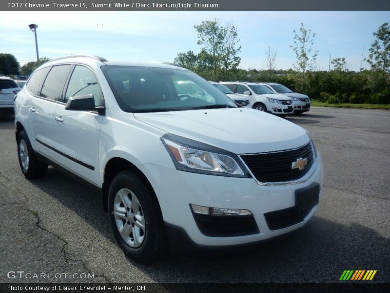 Summit White / Dark Titanium/Light Titanium 2017 Chevrolet Traverse LS