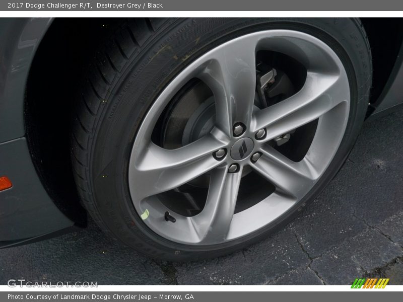 Destroyer Grey / Black 2017 Dodge Challenger R/T