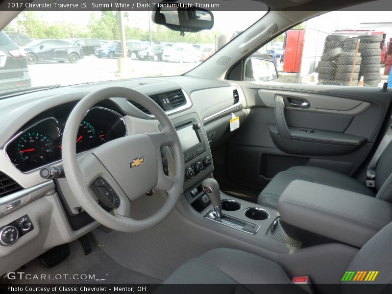 Summit White / Dark Titanium/Light Titanium 2017 Chevrolet Traverse LS