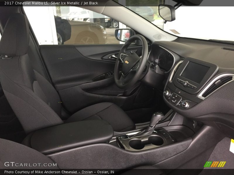 Silver Ice Metallic / Jet Black 2017 Chevrolet Malibu LS