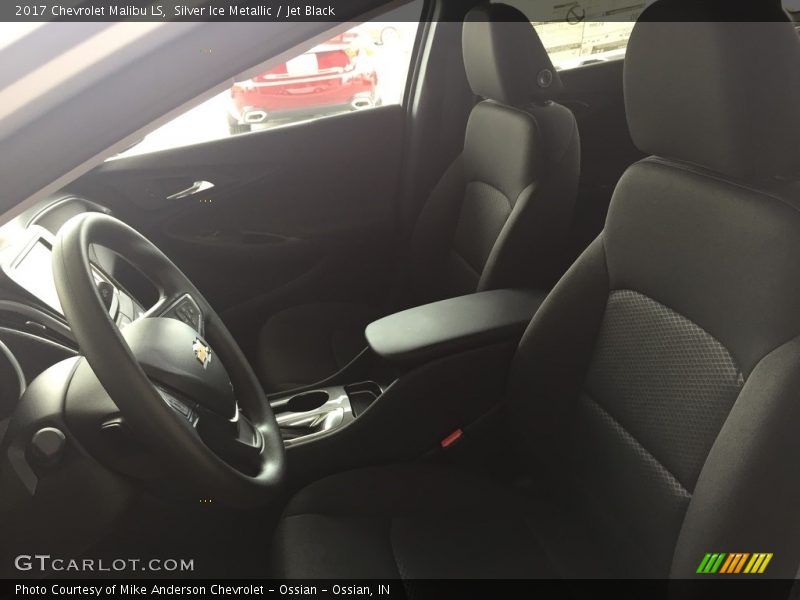 Silver Ice Metallic / Jet Black 2017 Chevrolet Malibu LS