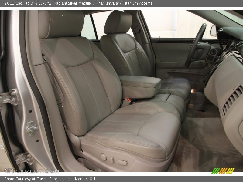Radiant Silver Metallic / Titanium/Dark Titanium Accents 2011 Cadillac DTS Luxury