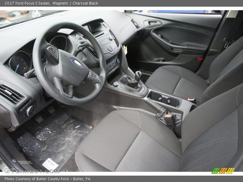  2017 Focus S Sedan Charcoal Black Interior