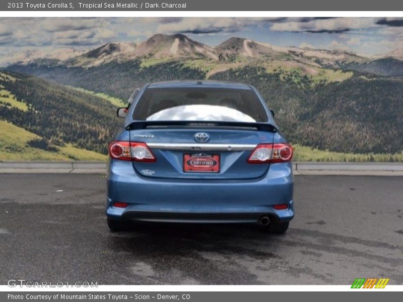 Tropical Sea Metallic / Dark Charcoal 2013 Toyota Corolla S