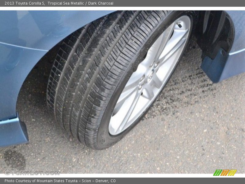 Tropical Sea Metallic / Dark Charcoal 2013 Toyota Corolla S
