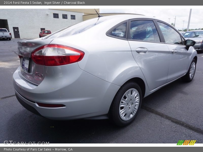Ingot Silver / Charcoal Black 2014 Ford Fiesta S Sedan