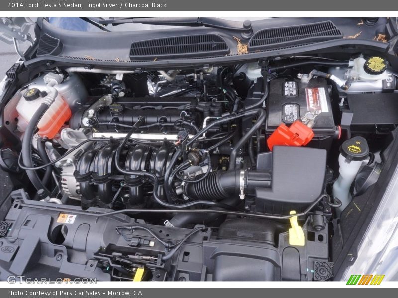 Ingot Silver / Charcoal Black 2014 Ford Fiesta S Sedan