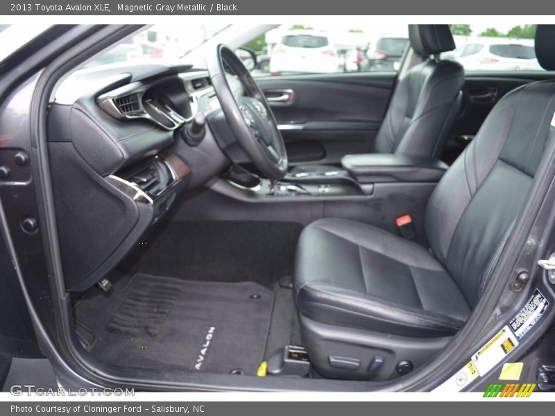 Magnetic Gray Metallic / Black 2013 Toyota Avalon XLE