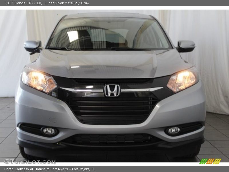 Lunar Silver Metallic / Gray 2017 Honda HR-V EX