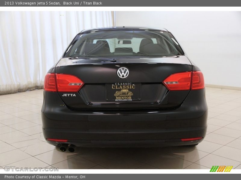 Black Uni / Titan Black 2013 Volkswagen Jetta S Sedan