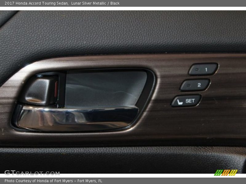 Lunar Silver Metallic / Black 2017 Honda Accord Touring Sedan