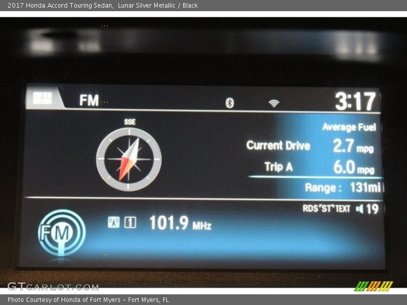 Lunar Silver Metallic / Black 2017 Honda Accord Touring Sedan