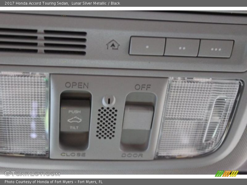 Lunar Silver Metallic / Black 2017 Honda Accord Touring Sedan