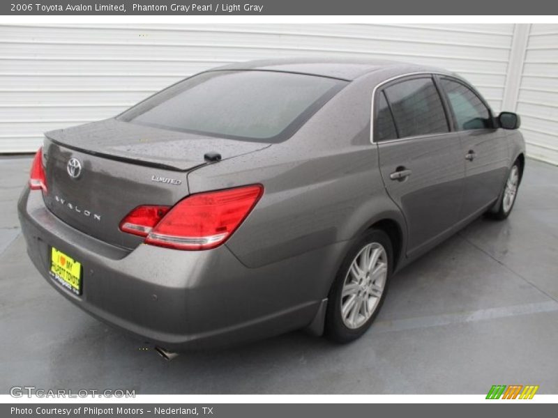 Phantom Gray Pearl / Light Gray 2006 Toyota Avalon Limited