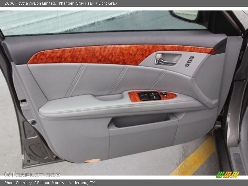 Phantom Gray Pearl / Light Gray 2006 Toyota Avalon Limited