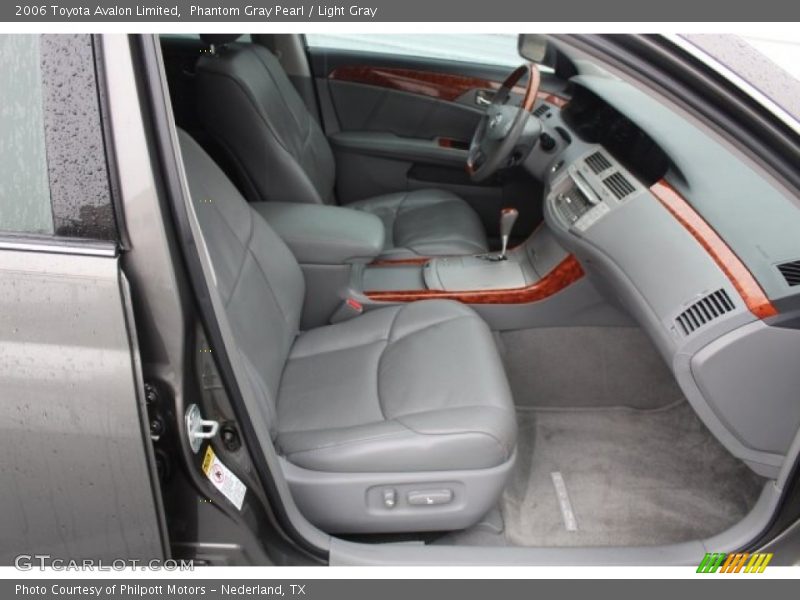 Phantom Gray Pearl / Light Gray 2006 Toyota Avalon Limited