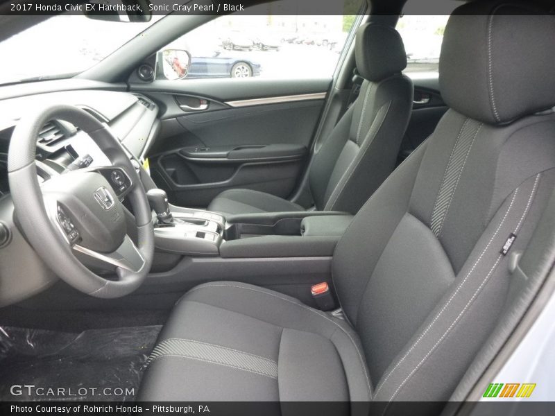 Sonic Gray Pearl / Black 2017 Honda Civic EX Hatchback