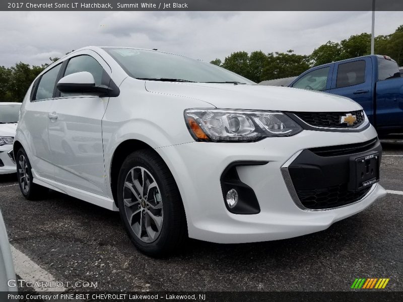 Summit White / Jet Black 2017 Chevrolet Sonic LT Hatchback