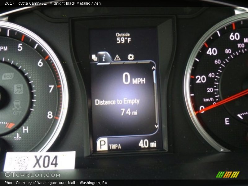 Midnight Black Metallic / Ash 2017 Toyota Camry SE