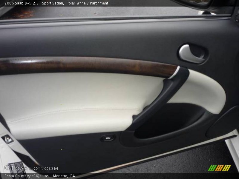 Polar White / Parchment 2006 Saab 9-5 2.3T Sport Sedan