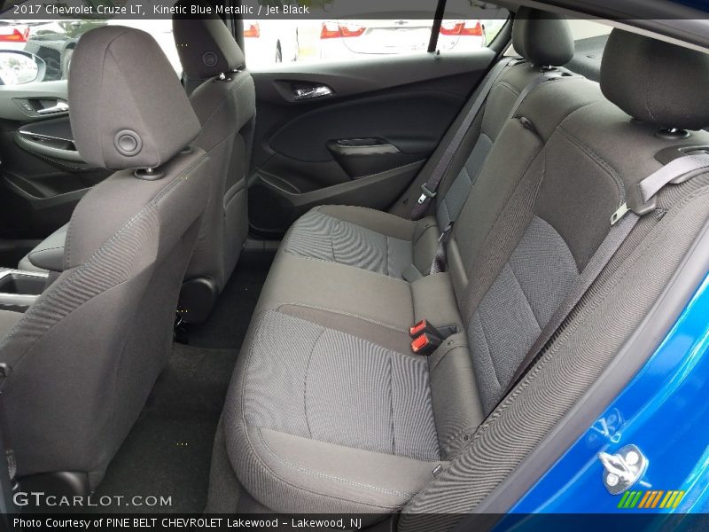 Kinetic Blue Metallic / Jet Black 2017 Chevrolet Cruze LT