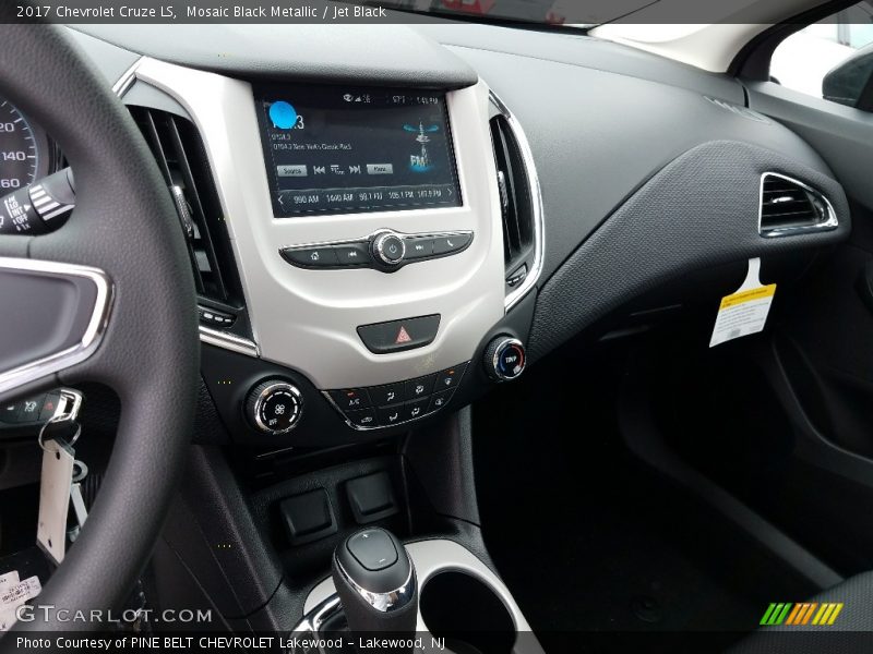Mosaic Black Metallic / Jet Black 2017 Chevrolet Cruze LS