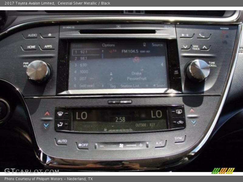Celestial Silver Metallic / Black 2017 Toyota Avalon Limited