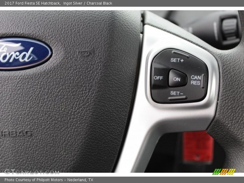 Ingot Silver / Charcoal Black 2017 Ford Fiesta SE Hatchback