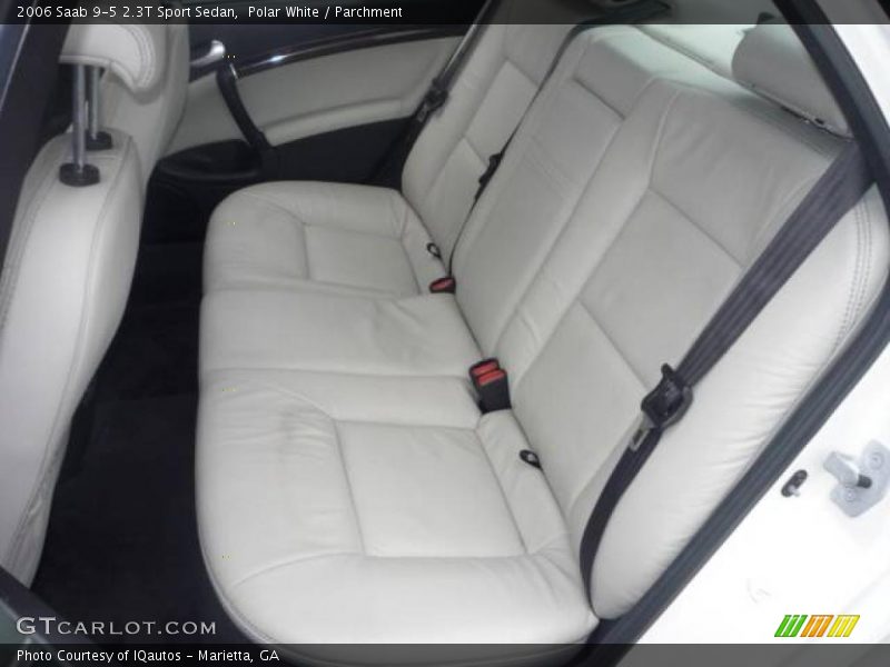 Polar White / Parchment 2006 Saab 9-5 2.3T Sport Sedan