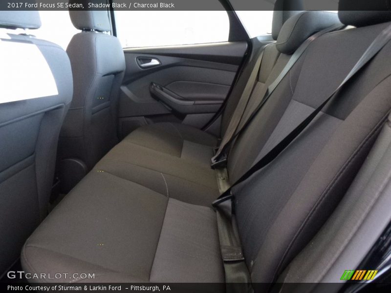 Shadow Black / Charcoal Black 2017 Ford Focus SE Sedan