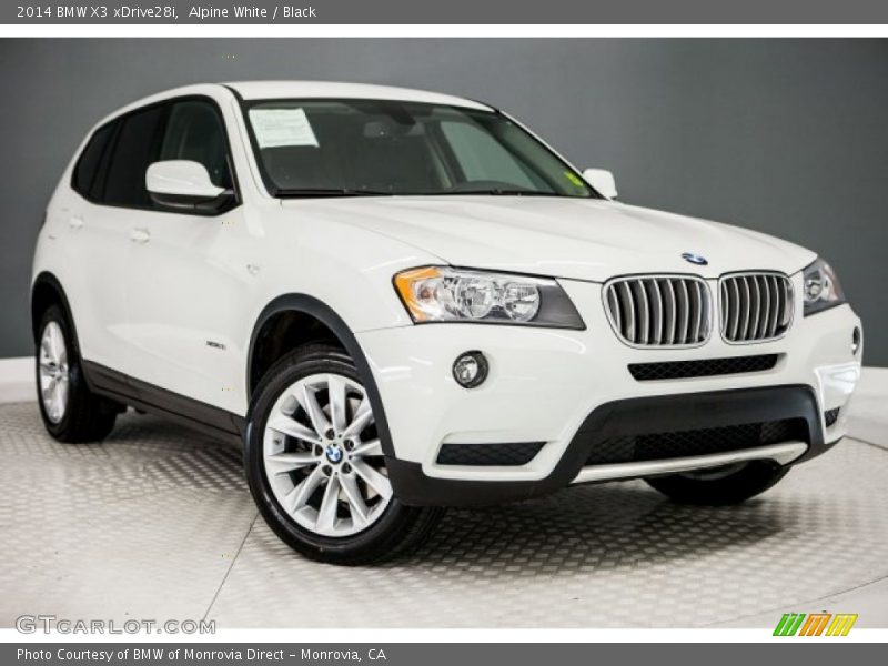 Front 3/4 View of 2014 X3 xDrive28i