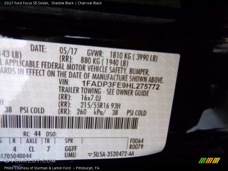Shadow Black / Charcoal Black 2017 Ford Focus SE Sedan