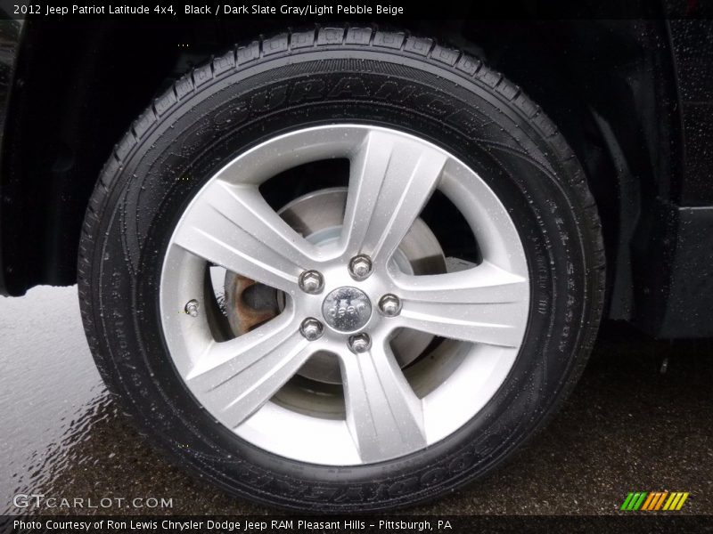 Black / Dark Slate Gray/Light Pebble Beige 2012 Jeep Patriot Latitude 4x4